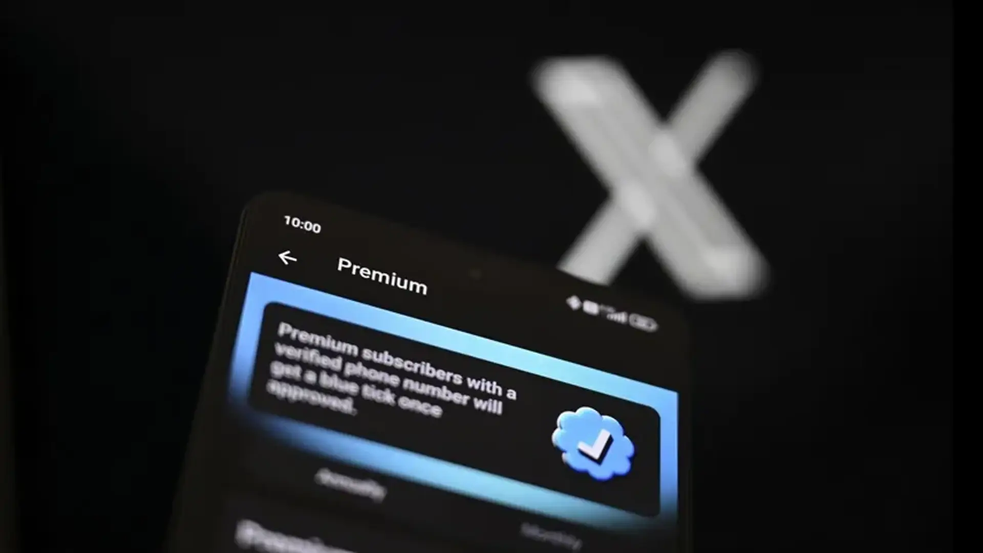 گرفتن تیک آبی توییتر؛ هر آنچه باید در مورد اشتراک X Premium بدانید