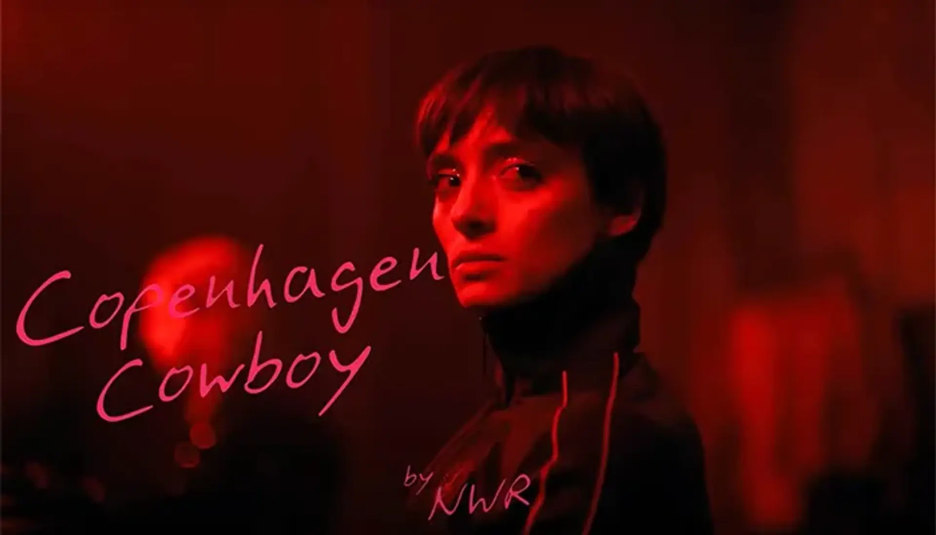 معرفی سریال کابوی کپنهاگ 2023 (Copenhagen Cowboy) ؛ داستان، بازیگران و نمرات