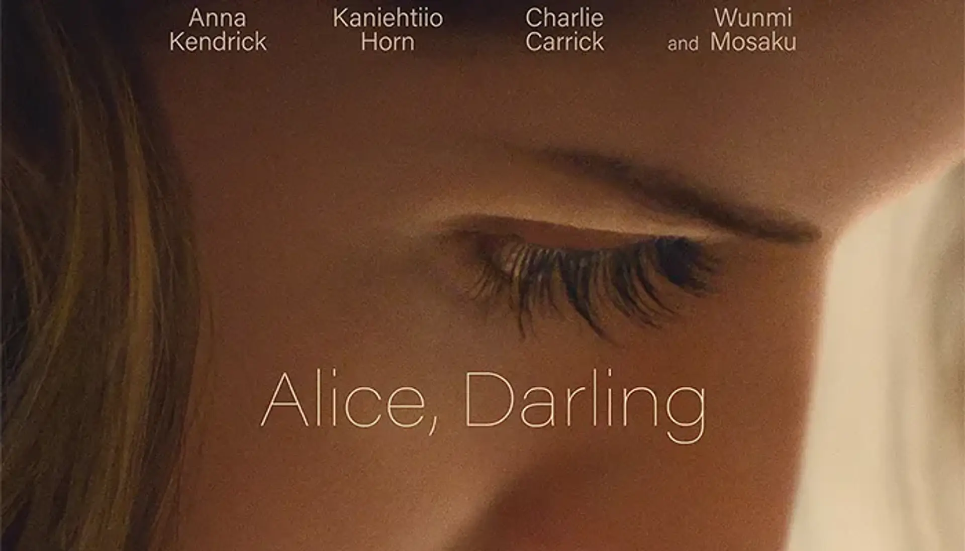 معرفی فیلم آلیس عزیزم ۲۰۲۲ (Alice, Darling) ؛ داستان، بازیگران و نمرات