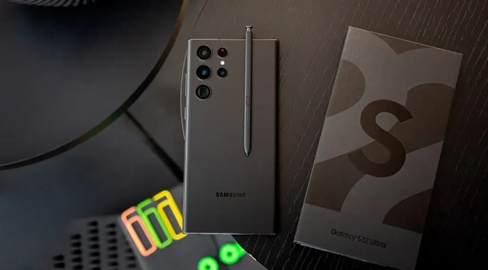 بررسی گوشی سامسونگ گلکسی S22 Ultra؛ مشخصات، طراحی و دوربین ها