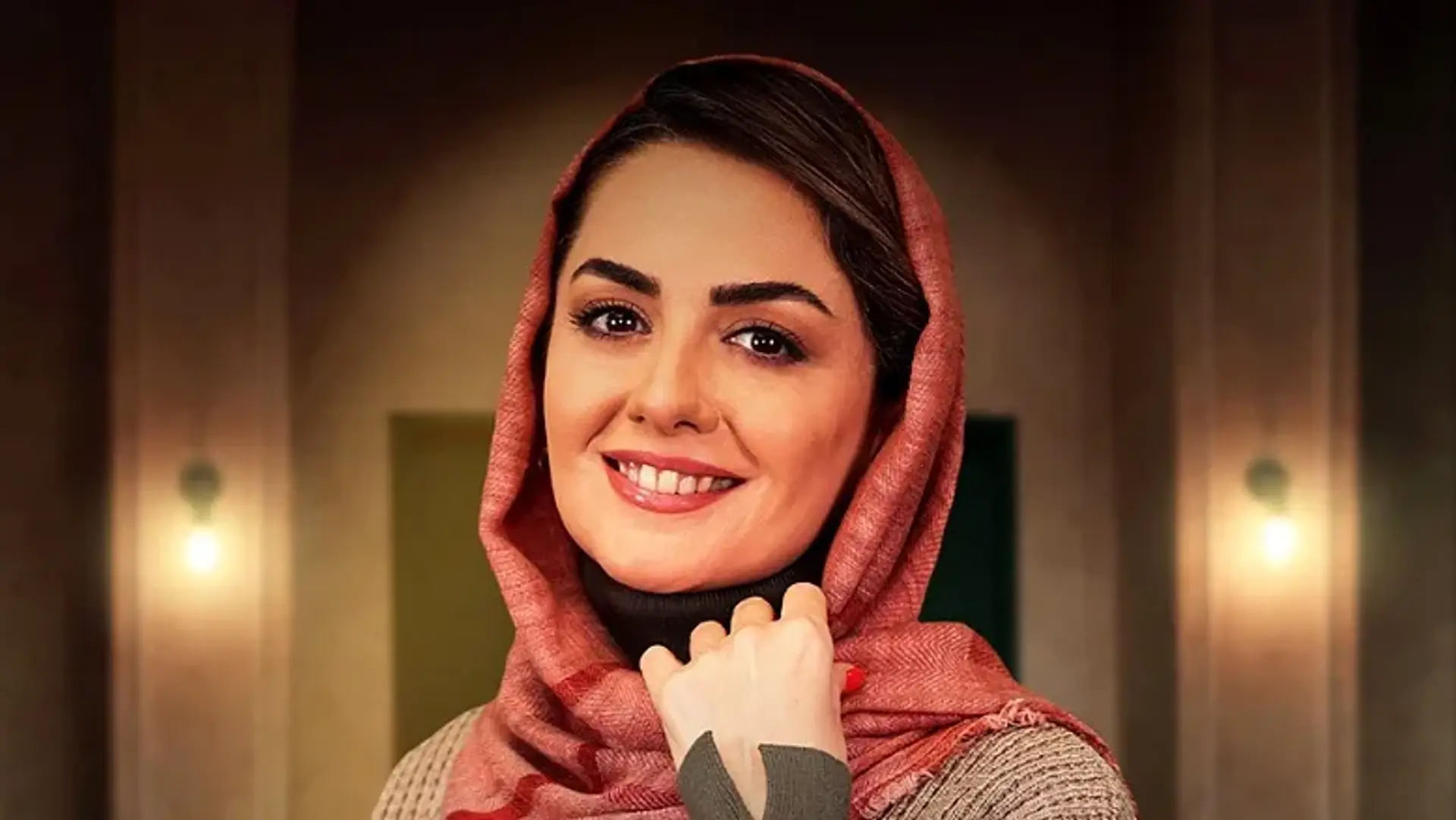 بیوگرافی بیتا سحرخیز، زندگی شخصی، کارنامه هنری و حواشی