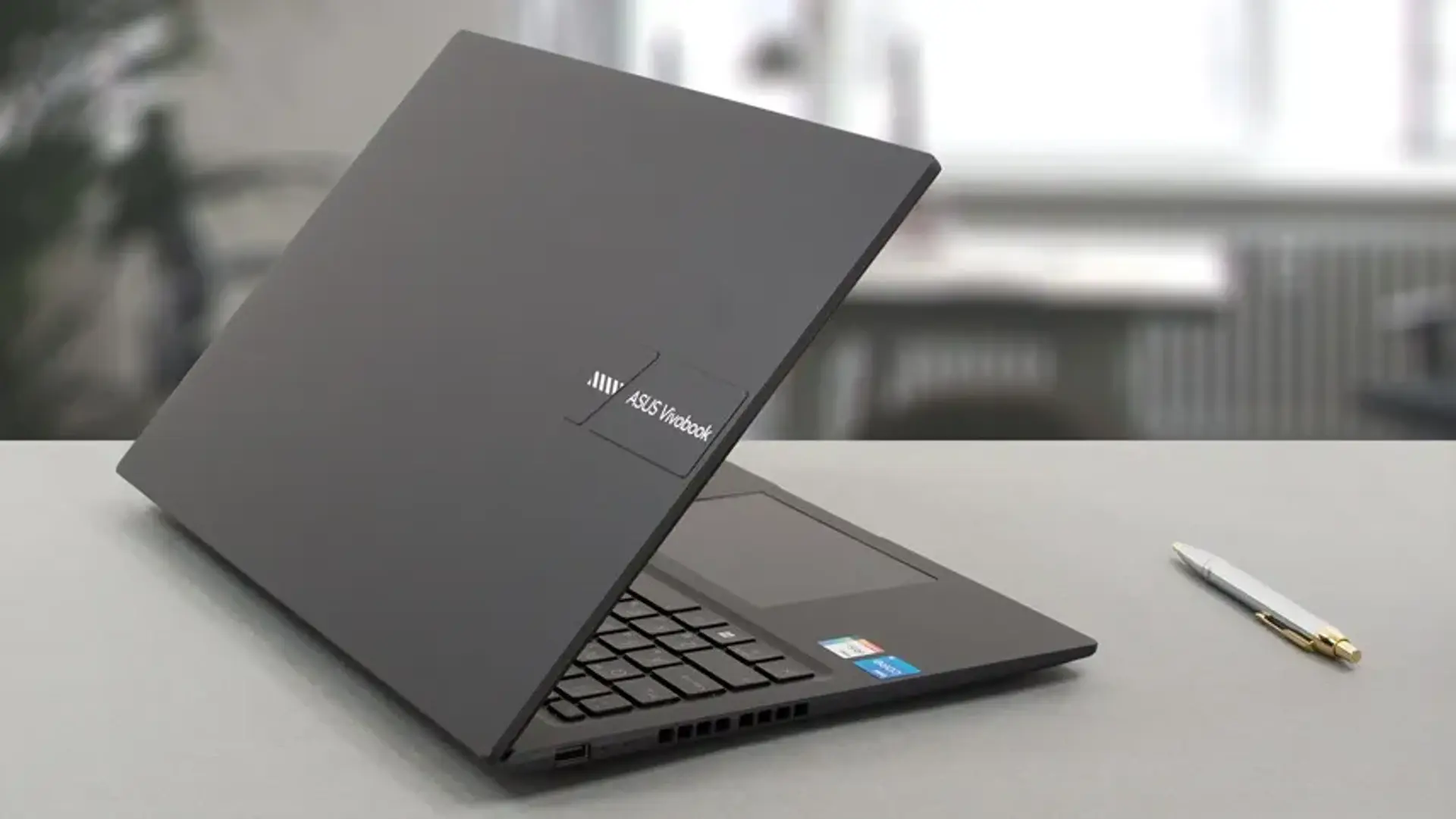 بررسی لپتاپ ایسوس VivoBook 16X X1605VA؛ مقرون‌به‌صرفه و زیبا