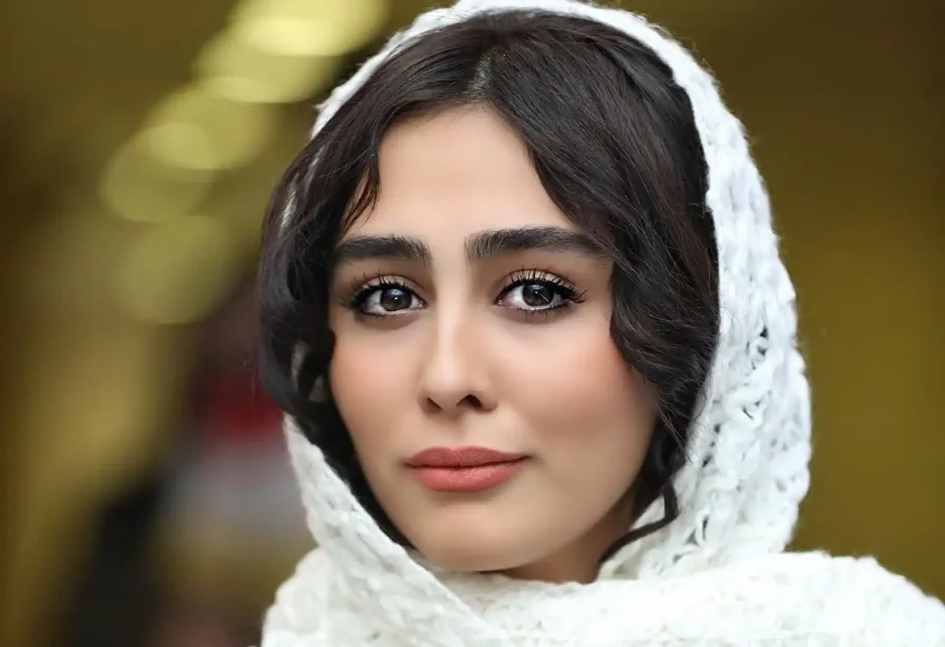 بیوگرافی ستاره حسینی؛ زندگی شخصی، کارنامه هنری و حواشی