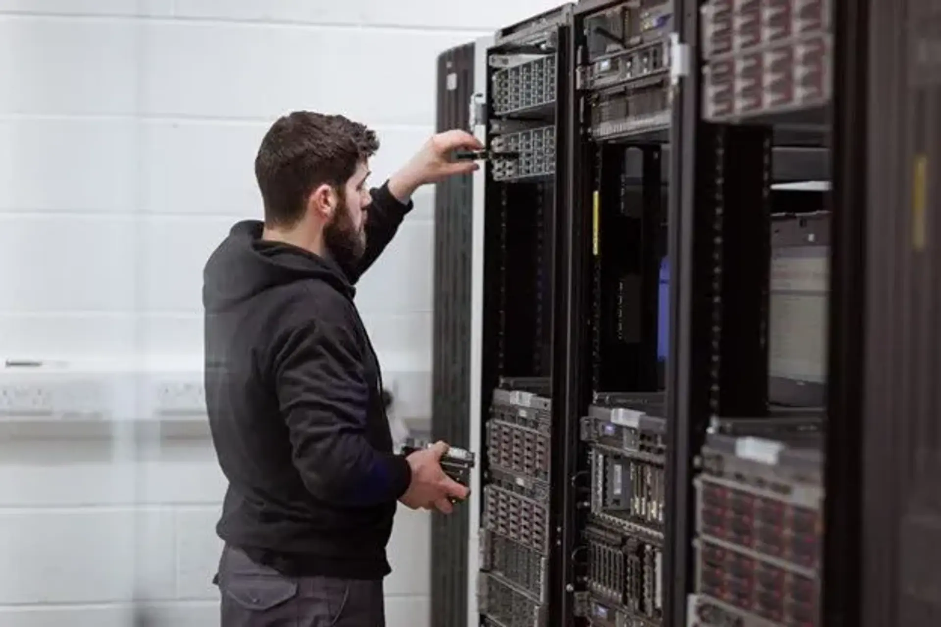 تاثیر HPE بر استارتاپ های بزرگ و نوپا