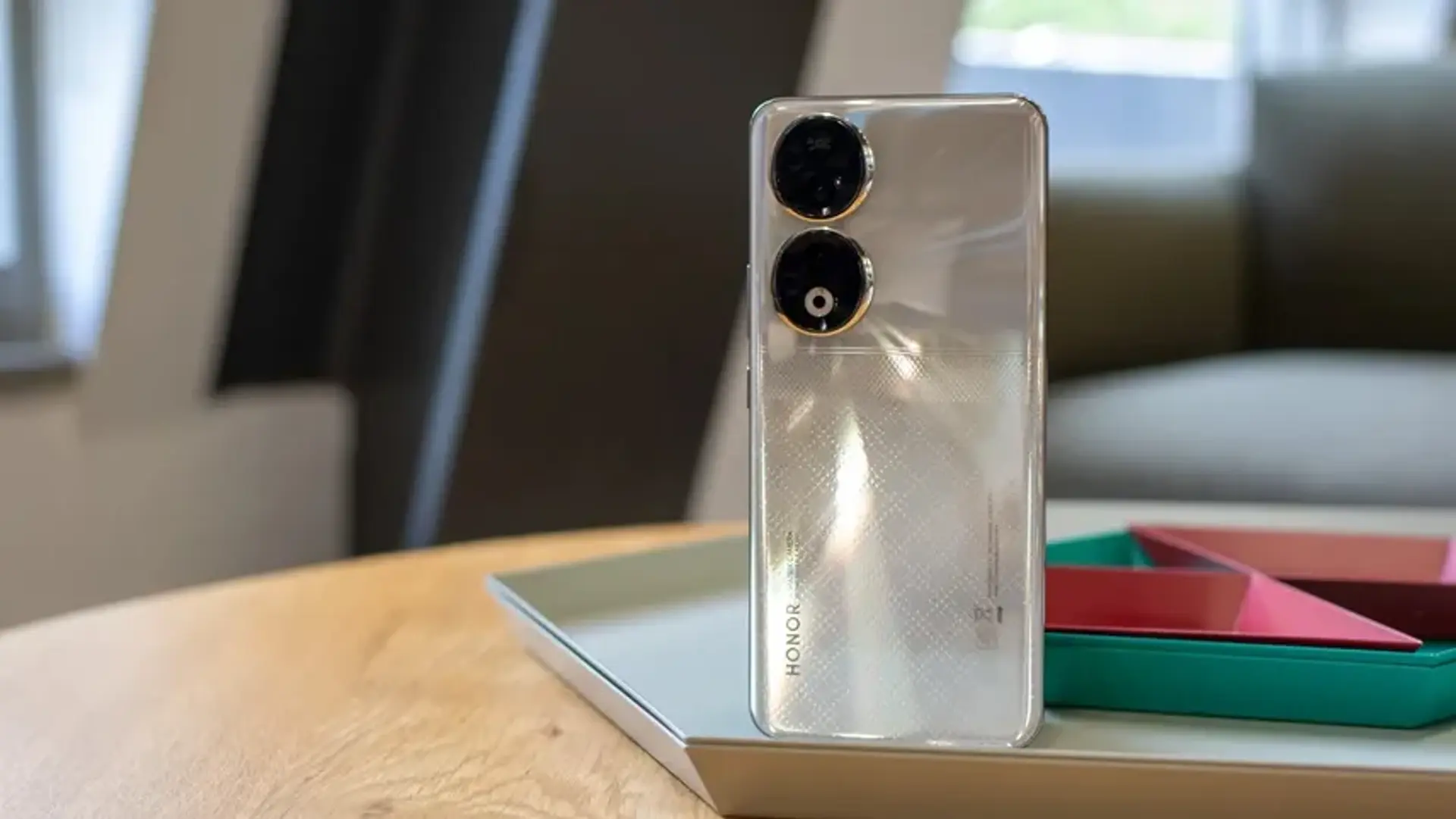 بررسی گوشی آنر Honor 90 + مشخصات