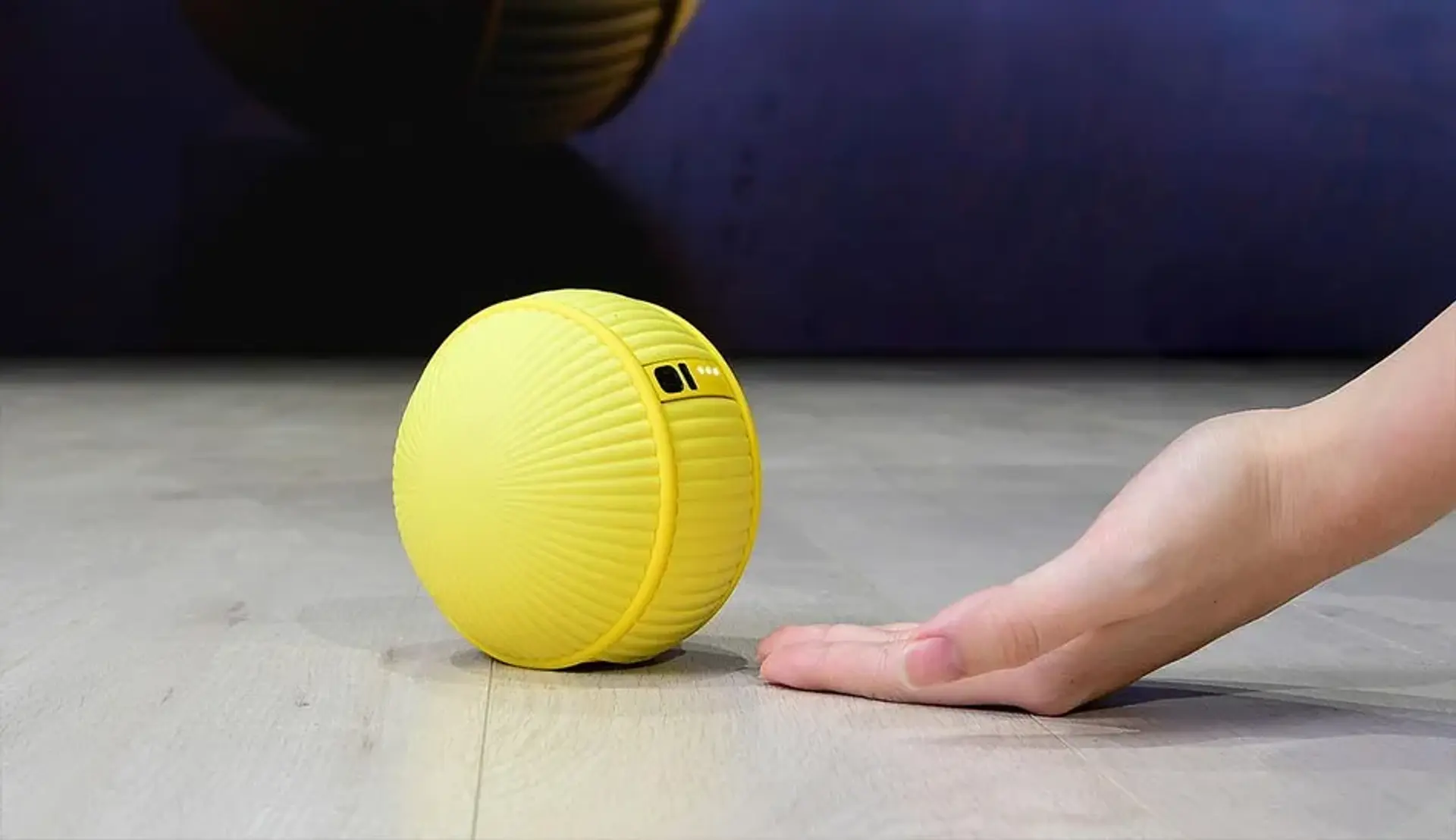 ربات (بالی) Ballie سامسونگ چه مشخصات و کاربردهایی دارد؟