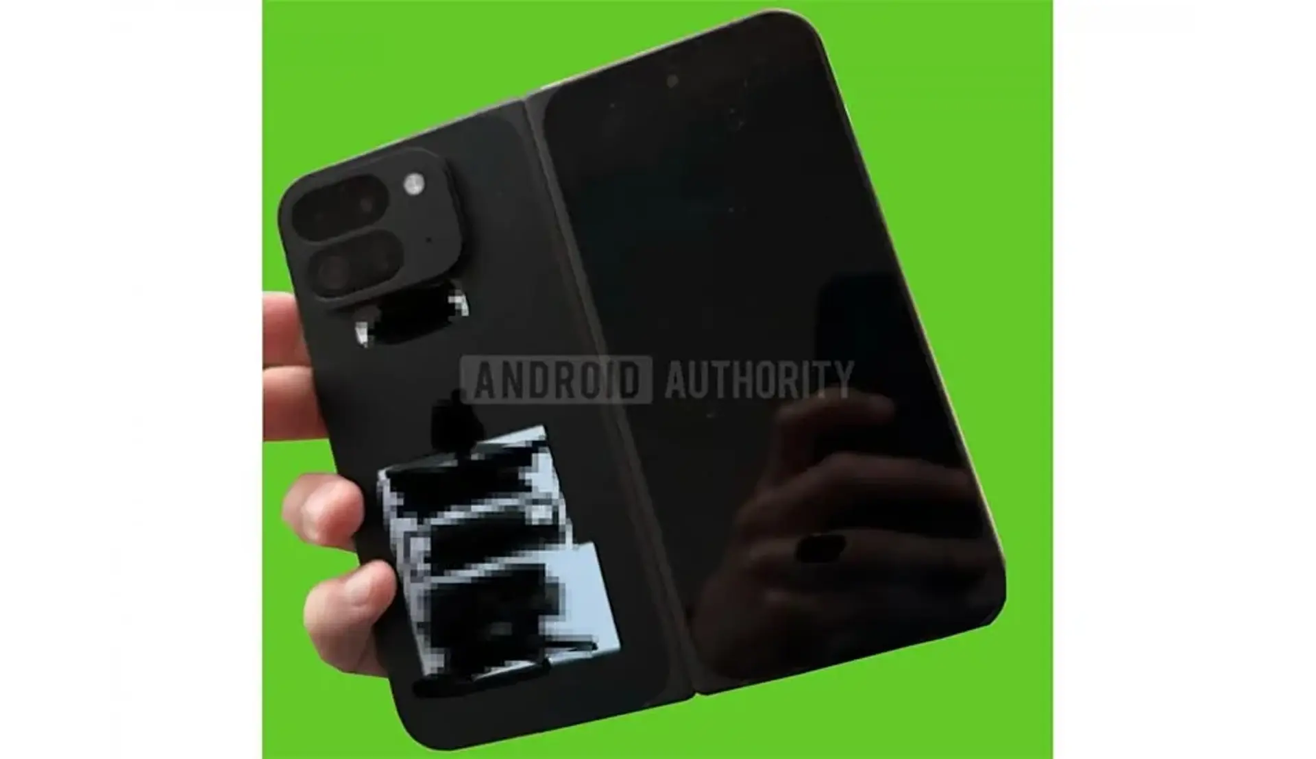 تصویر اصلی Google Pixel Fold 2 لو رفت