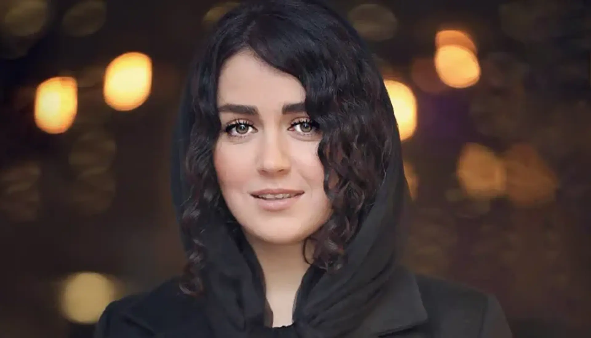 بیوگرافی افسانه پاکرو؛ زندگی شخصی، کارنامه هنری 
