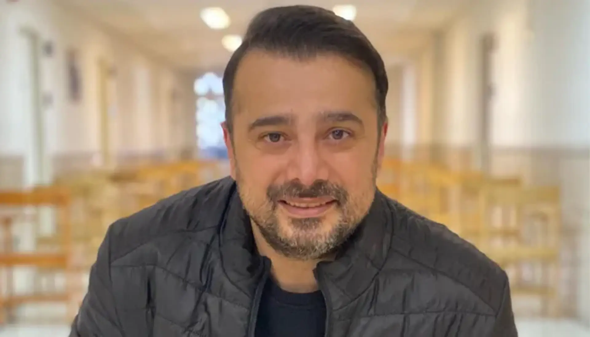 بیوگرافی سپند امیرسلیمانی؛ زندگی شخصی، کارنامه هنری و حواشی