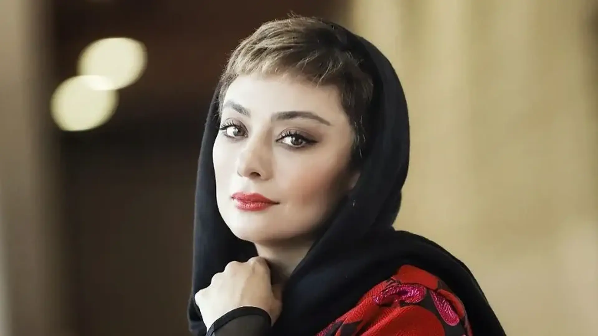 بیوگرافی یکتا ناصر، معرفی آثار و نگاهی بر حواشی او