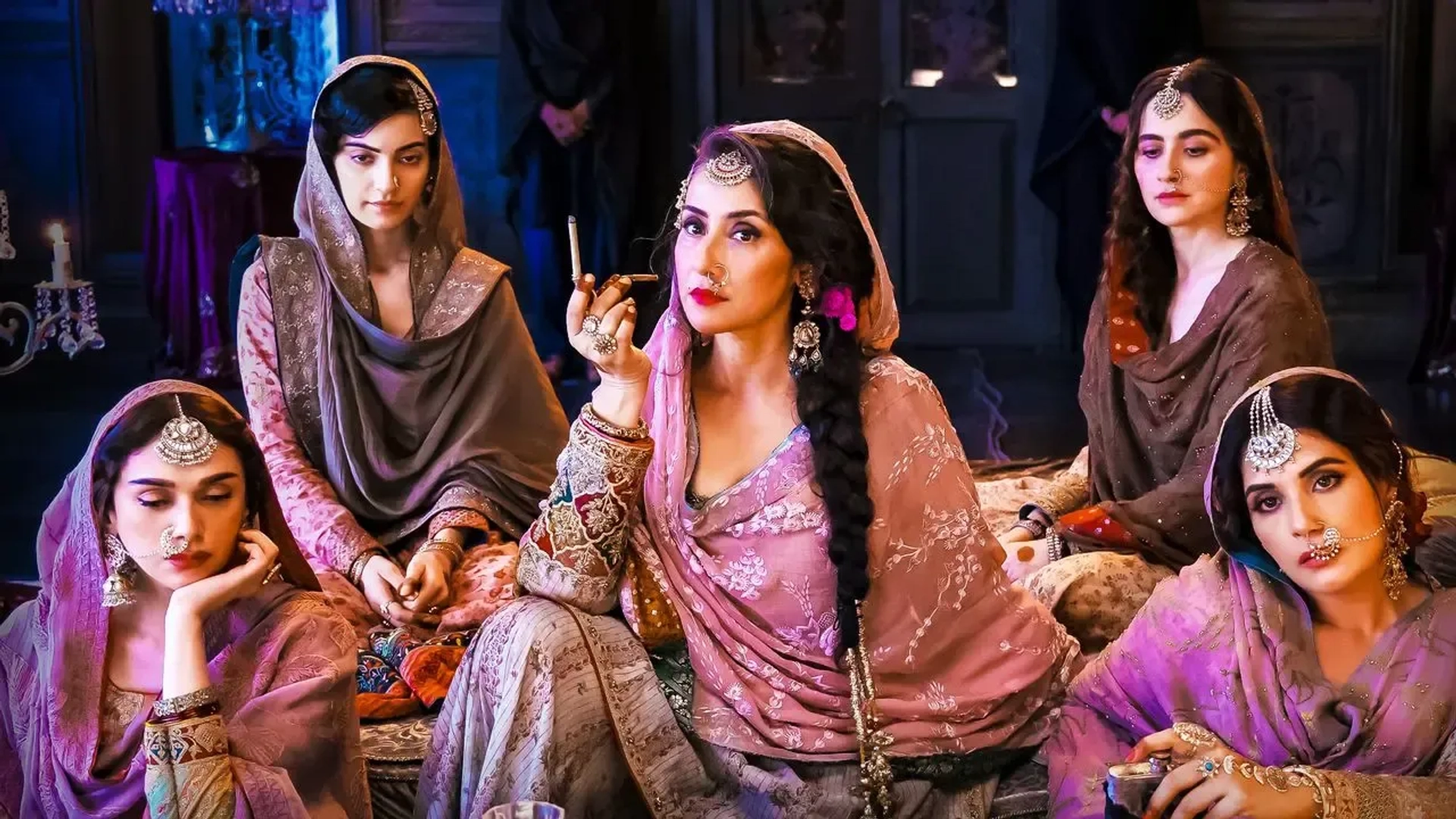 پشت صحنه سریال هیراماندی بازار الماس Heeramandi The Diamond Bazaar ۲۰۲۴