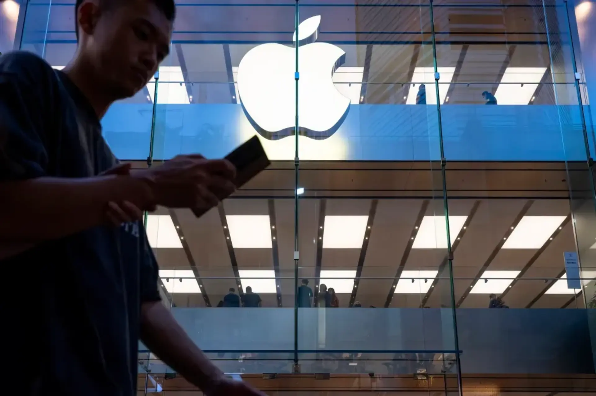 iOS 19 یا iOS 26؟ همه شایعات درباره سیستم‌عامل جدید اپل
