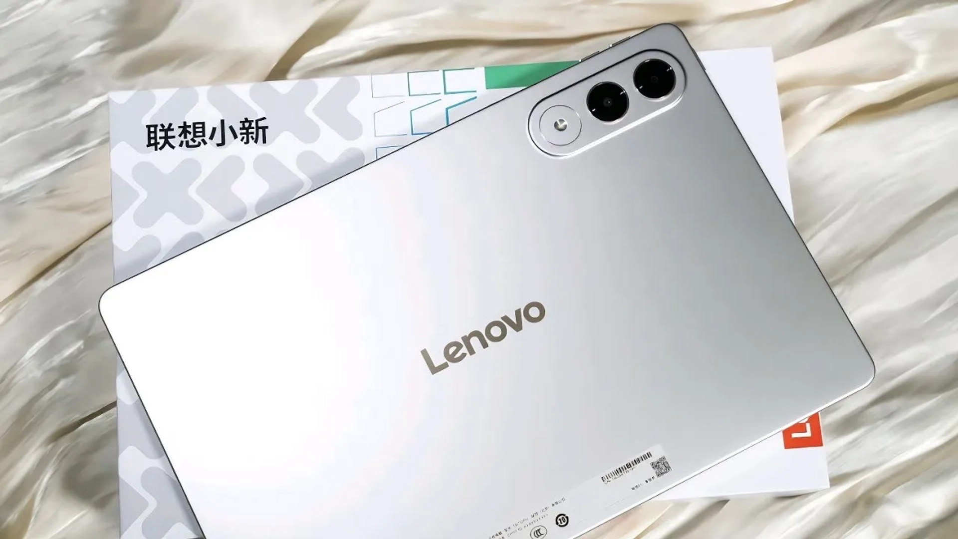  Lenovo Xiaoxin Pad Pro GT 2025 – آینده تبلت‌ها همینجاست