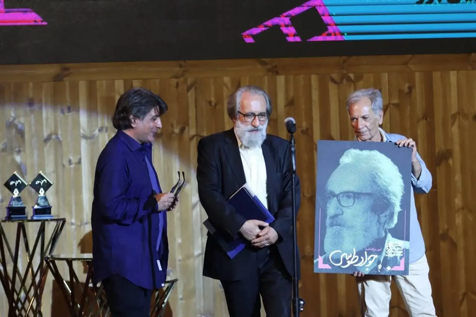 شب پرحاشیه جشن منتقدان با تقدیم جوایز به فیلم‌های توقیفی