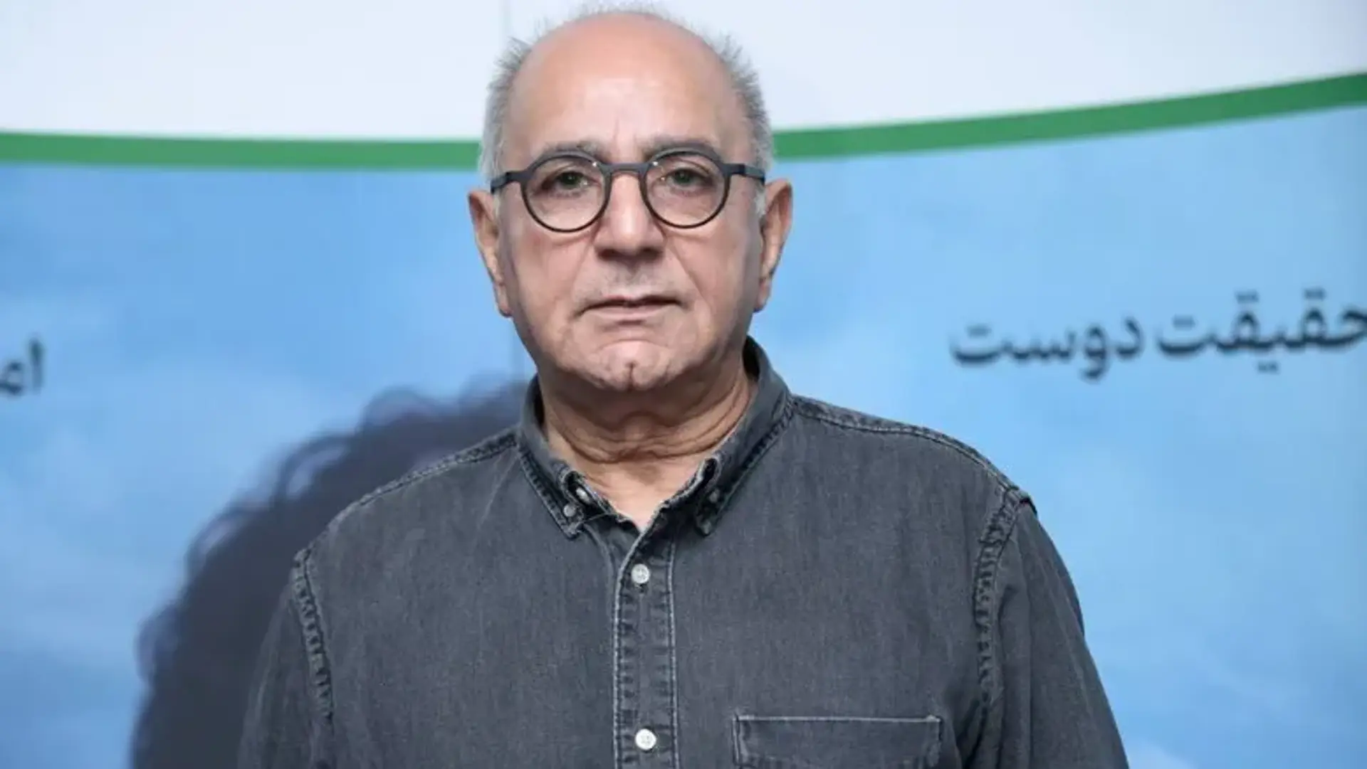 پرویز پرستویی: «گردنم را هم بزنند، از ایران پا بیرون نمی‌گذارم»