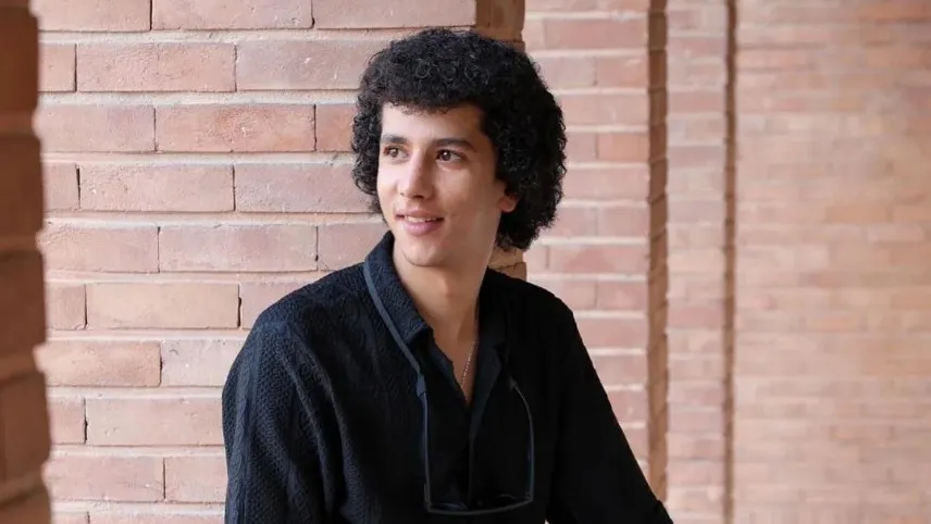 بازیگران سریال بادار