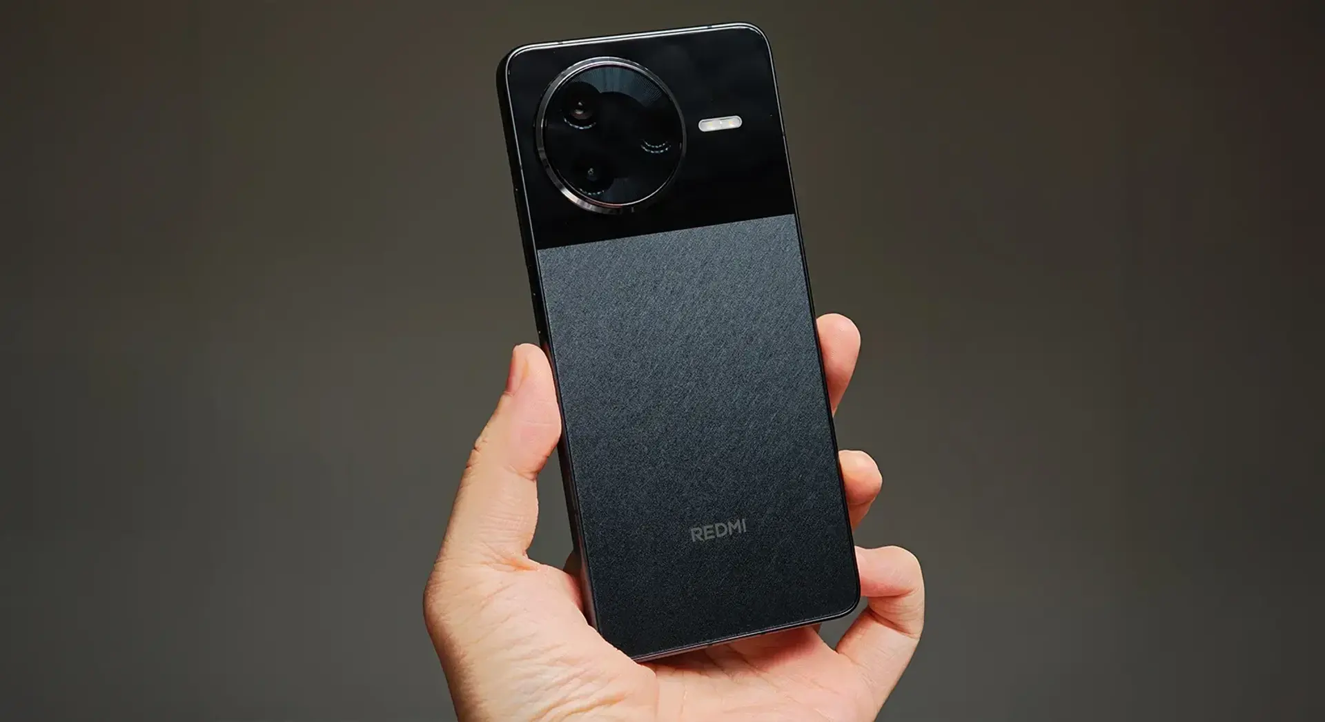 افشای مشخصات Poco F8 Ultra؛ رقیب مستقیم سری شیائومی ۱۷
