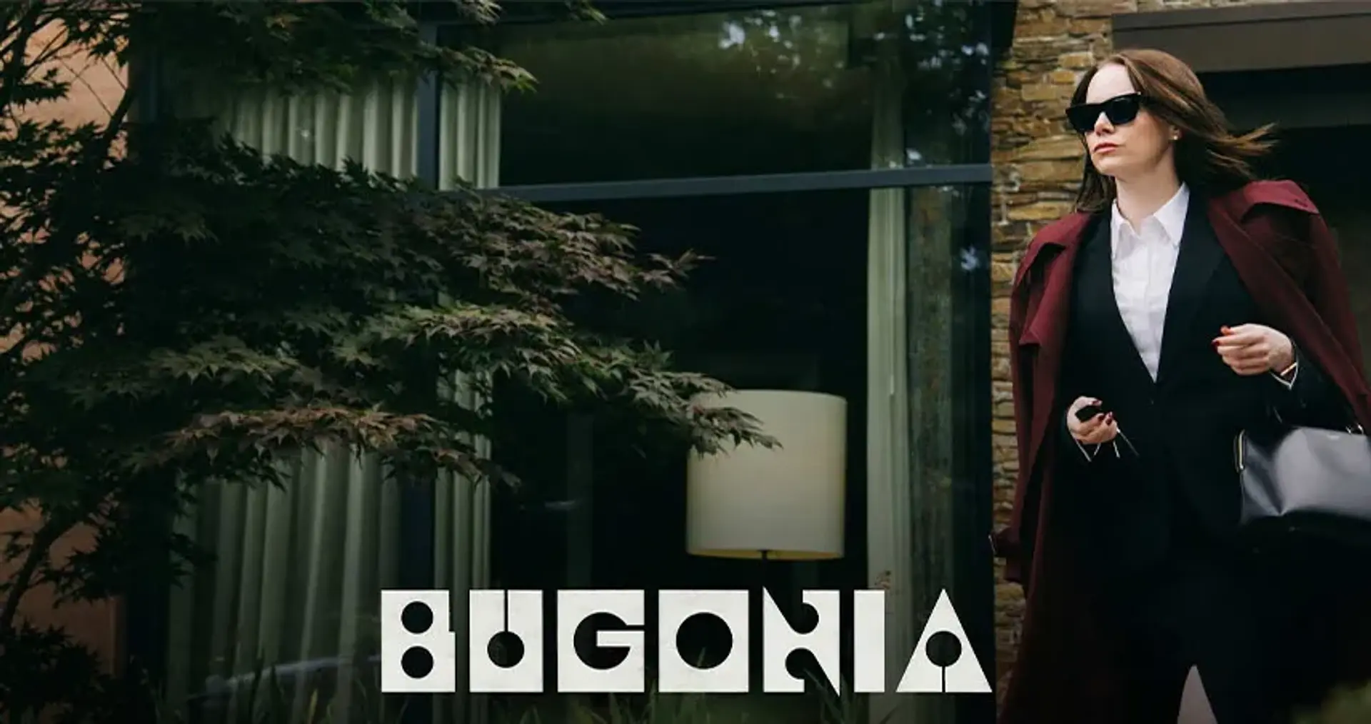 معرفی فیلم بوگونیا (Bugonia)  با بازی اما استون