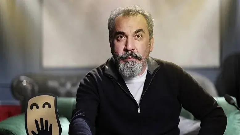 سیامک انصاری با یک رئالیتی شو جدید و شوکه کننده بازمی‌گردد؛ بیست قهرمان یک بازمانده بی آب و غذا