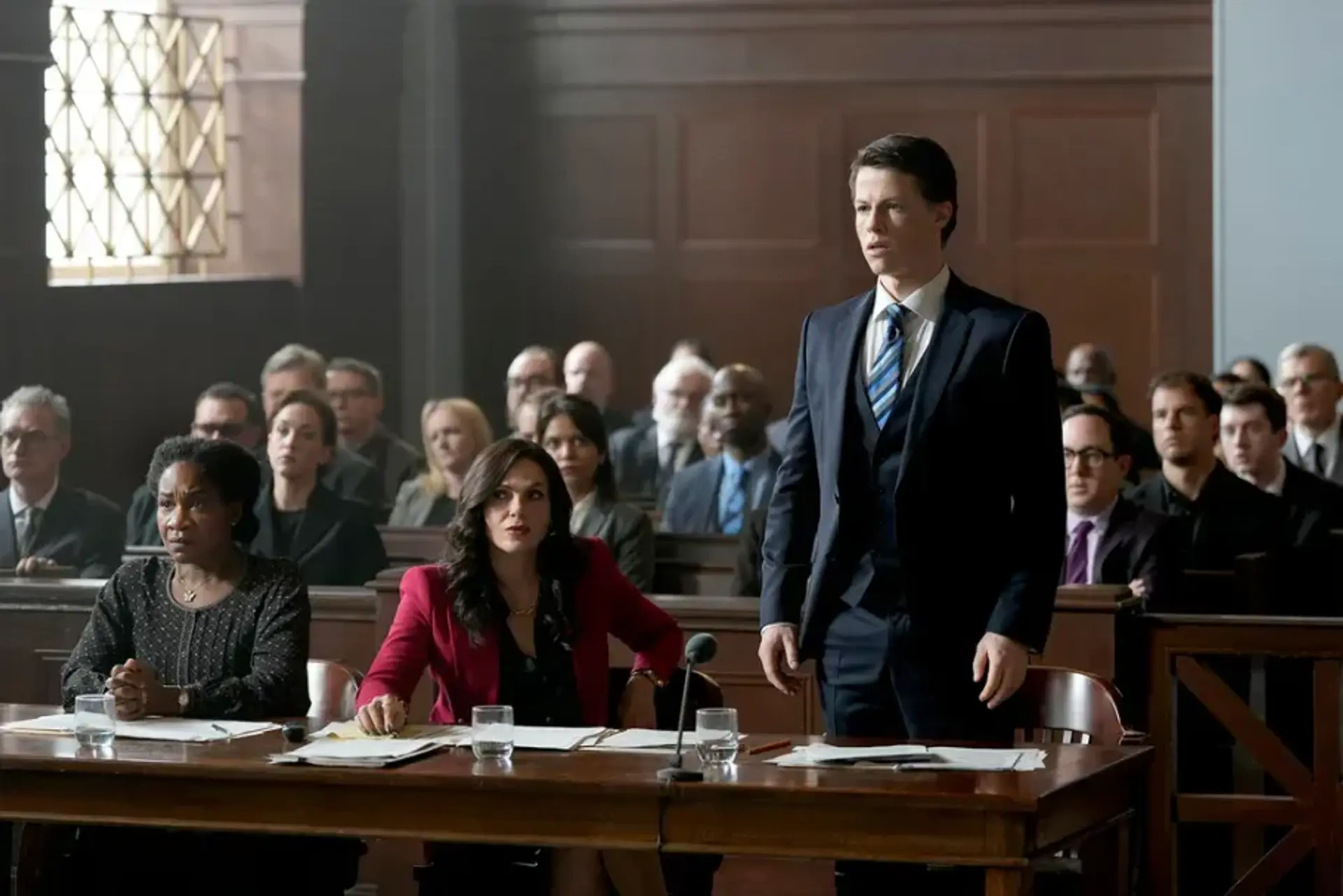 USA نتورک به سریال‌سازی بازگشت، کارگزار فصل دوم گرفت