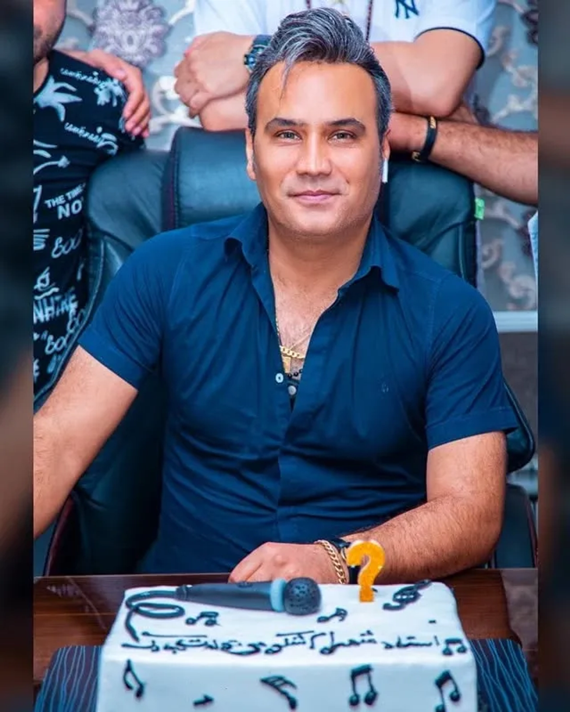 شهرام شکوهی سکوت را می‌شکند و درباره ویدئو وایرال شده از زندگی شخصی خود سخن می‌گوید: فکرش را هم نمی‌کردم همسرم مرا ببخشد!