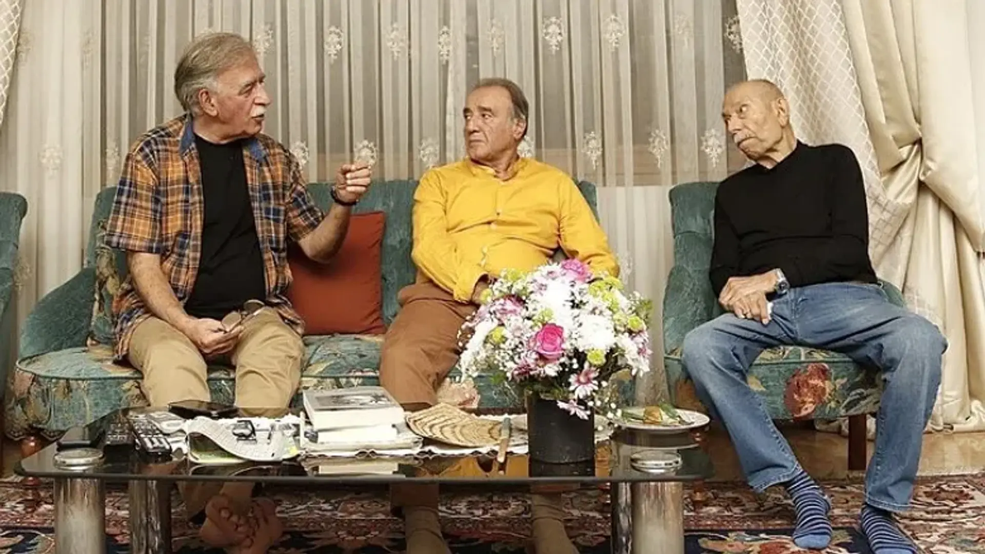 عیادت مدیرعامل خانه سینما از علی نصیریان | «سرمایه ماندگار سینمای ایران»