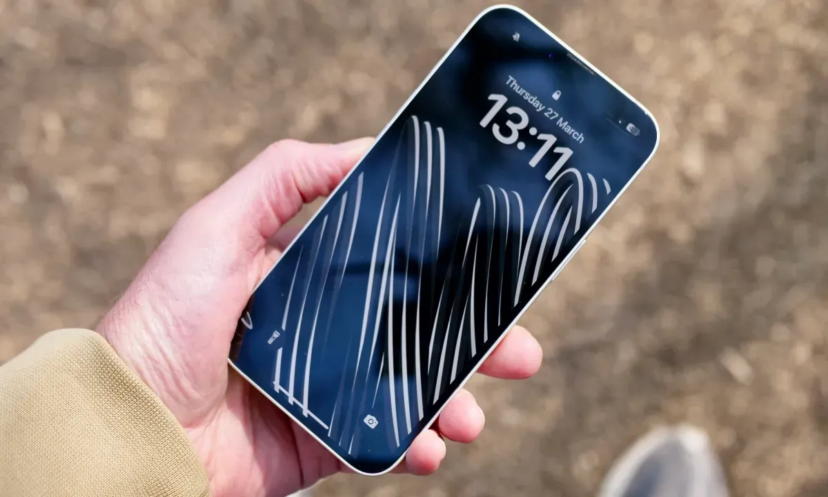 افشای جزئیات جدید از دوربین و زمان عرضه آیفون ۱۸