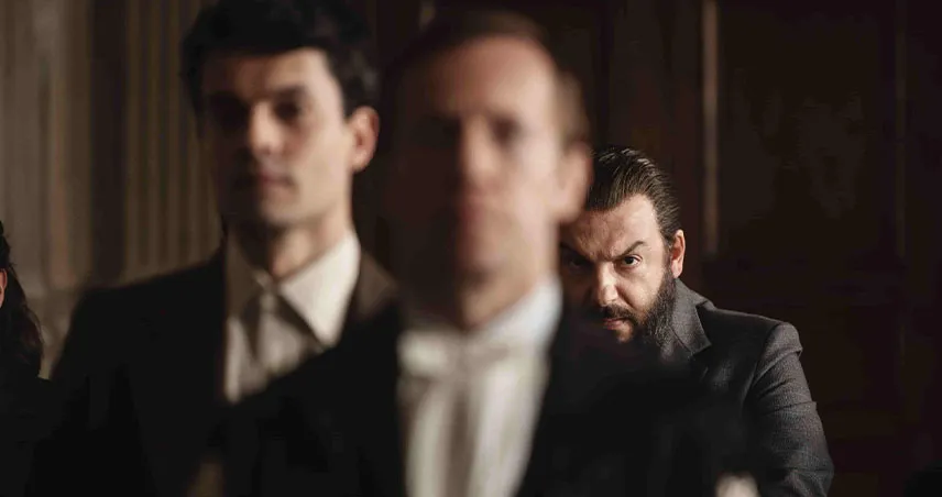 بررسی سریال The Monster of Florence 2025 / معرفی سریال هیولای فلورانس