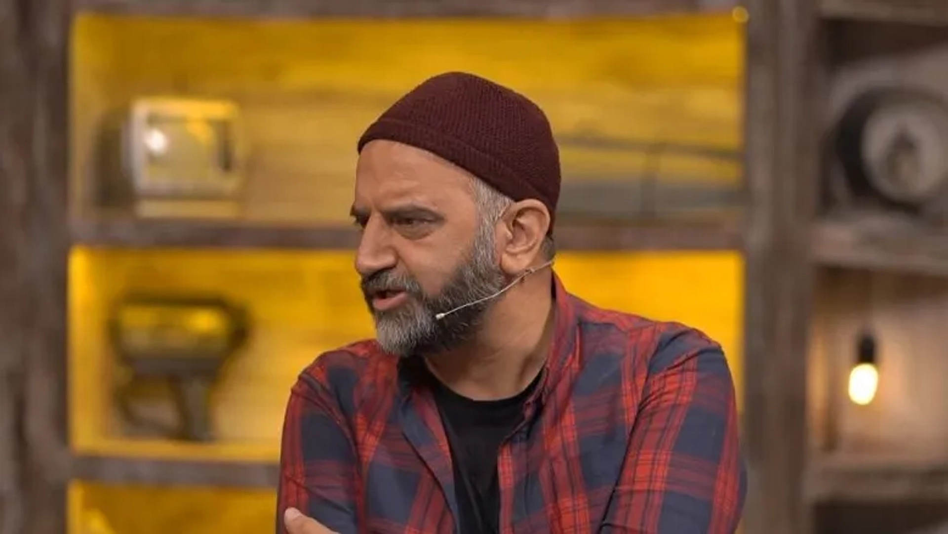 این سکانس دیدنی با بازی علیرضا استادی را به مناسبت سالروز تولد وی ببینید