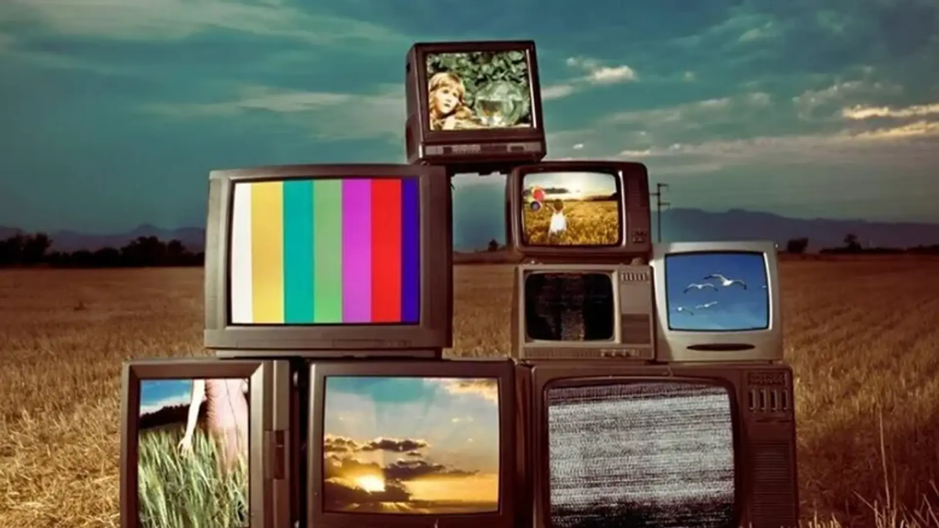 جدول پخش فیلم‌های سینمایی شبکه‌های سیما در آخر هفته (8 و 9 آبان)