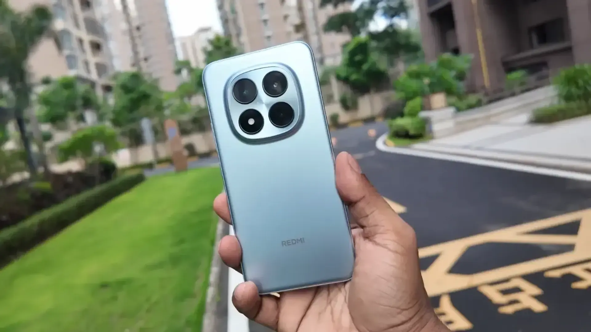 نسخه جهانی ردمی نوت ۱۵ پرو با تغییرات سخت‌افزاری در راه است