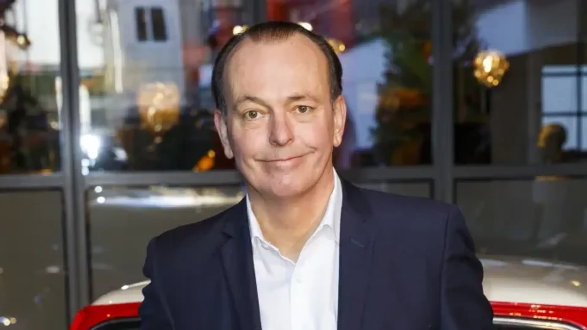 پایان راه برای کوئنتین ویلسون؛ مجری که به بریتانیایی‌ها خرید خودرو را آموخت