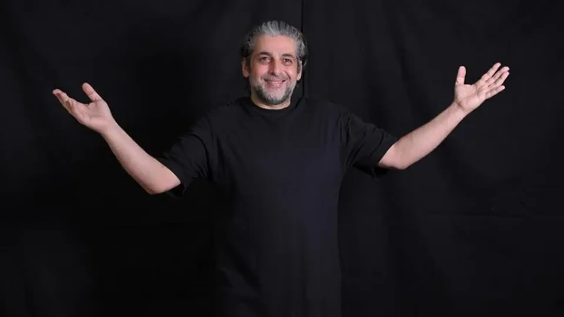 حمید گودرزی با سه نقش در نمایش «باد زرد ونگوگ» مقابل فرهاد آییش