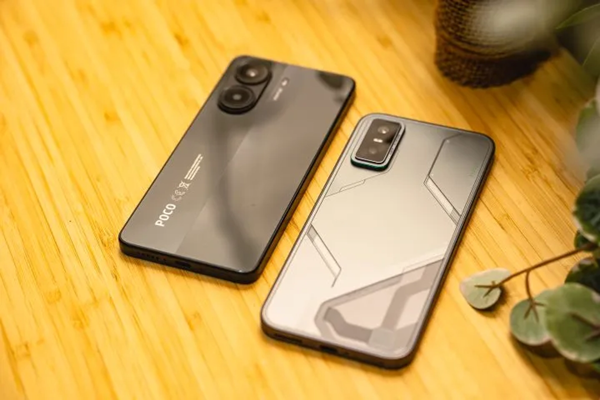 نبردی تند و تیز بین دو قهرمان؛ X7 پرو یا GT 30 پرو کدام‌یک برای شما ساخته شده است؟