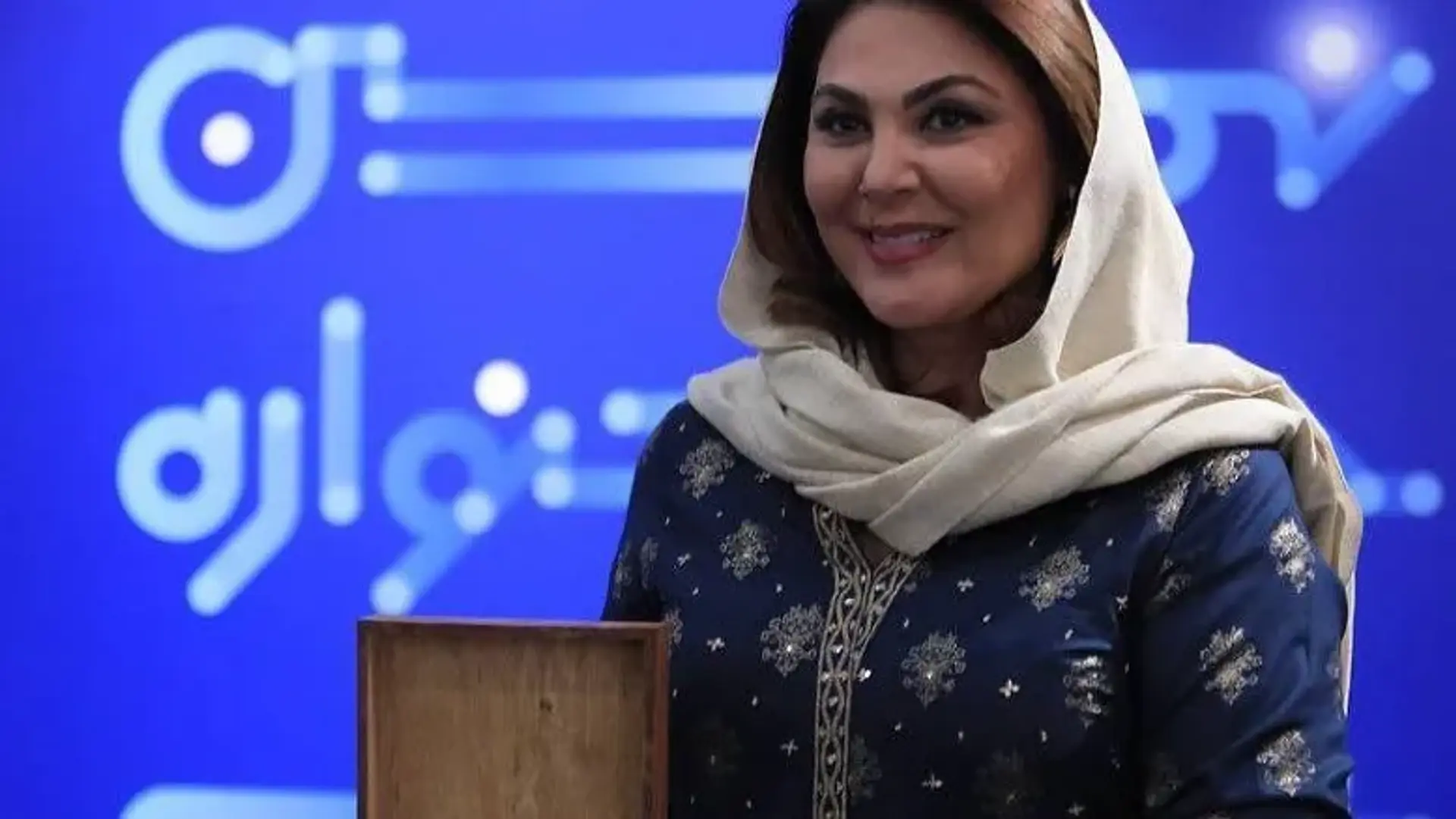 لاله اسکندری: دوست دارم کمدی بازی کنم اما به من نقش نمی‌دهند!