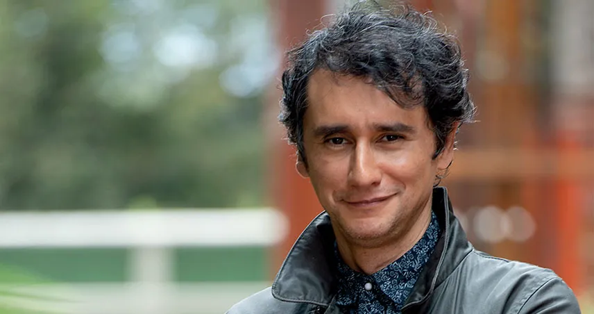 معرفی سریال Pluribus 2025 / زمان پخش سریال پلوریبوس