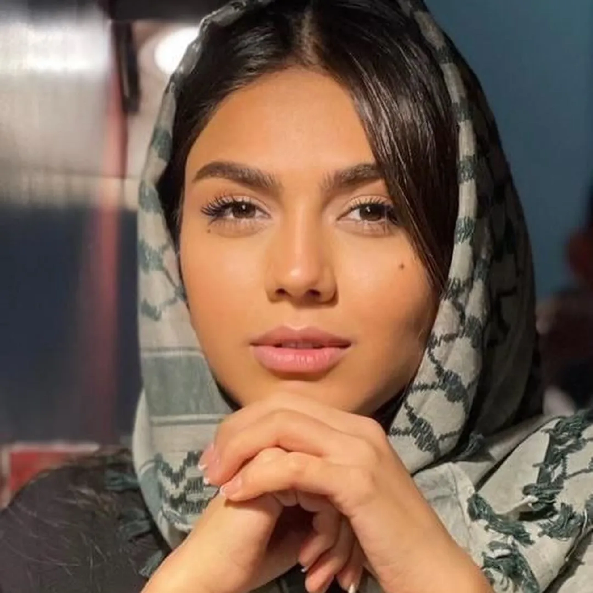 آزاده زارعی: خودشیفته نیستم اما صورتی که خدا به من داده را دوست دارم!