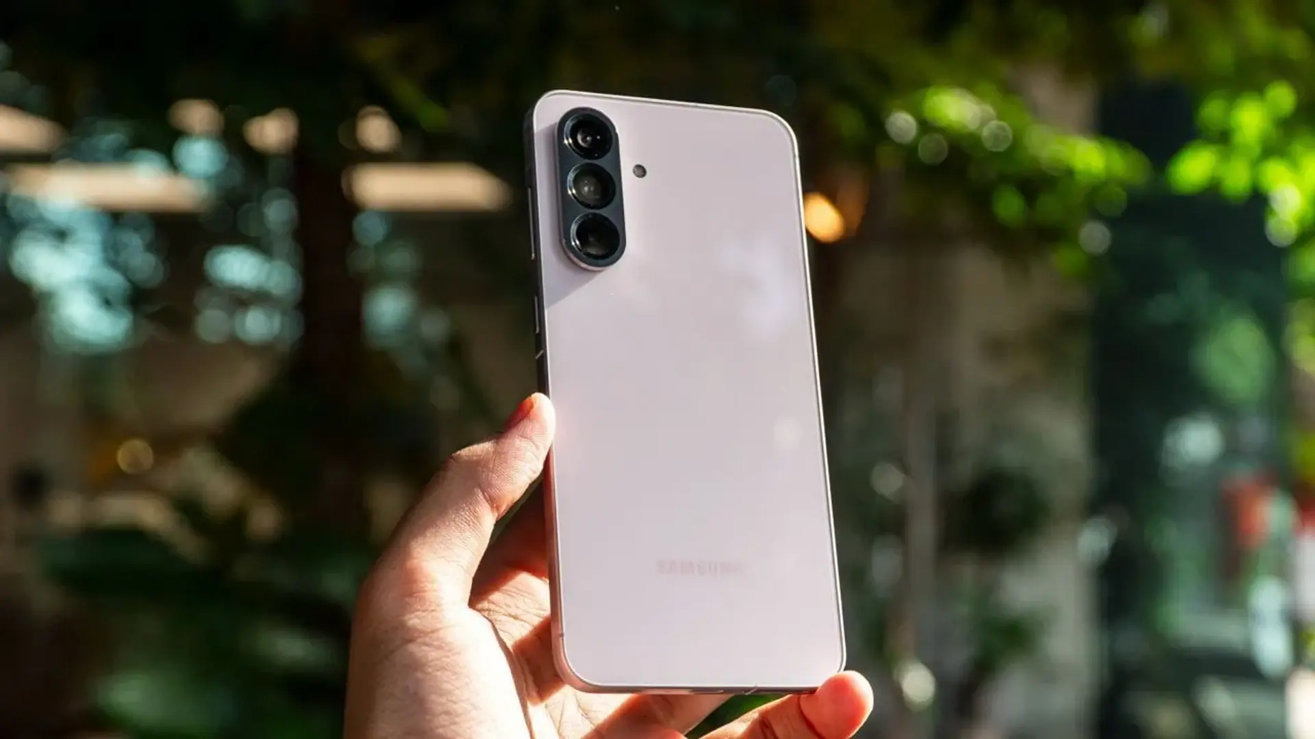 درخشش اگزینوس 1680 در بنچمارک گلکسی A57