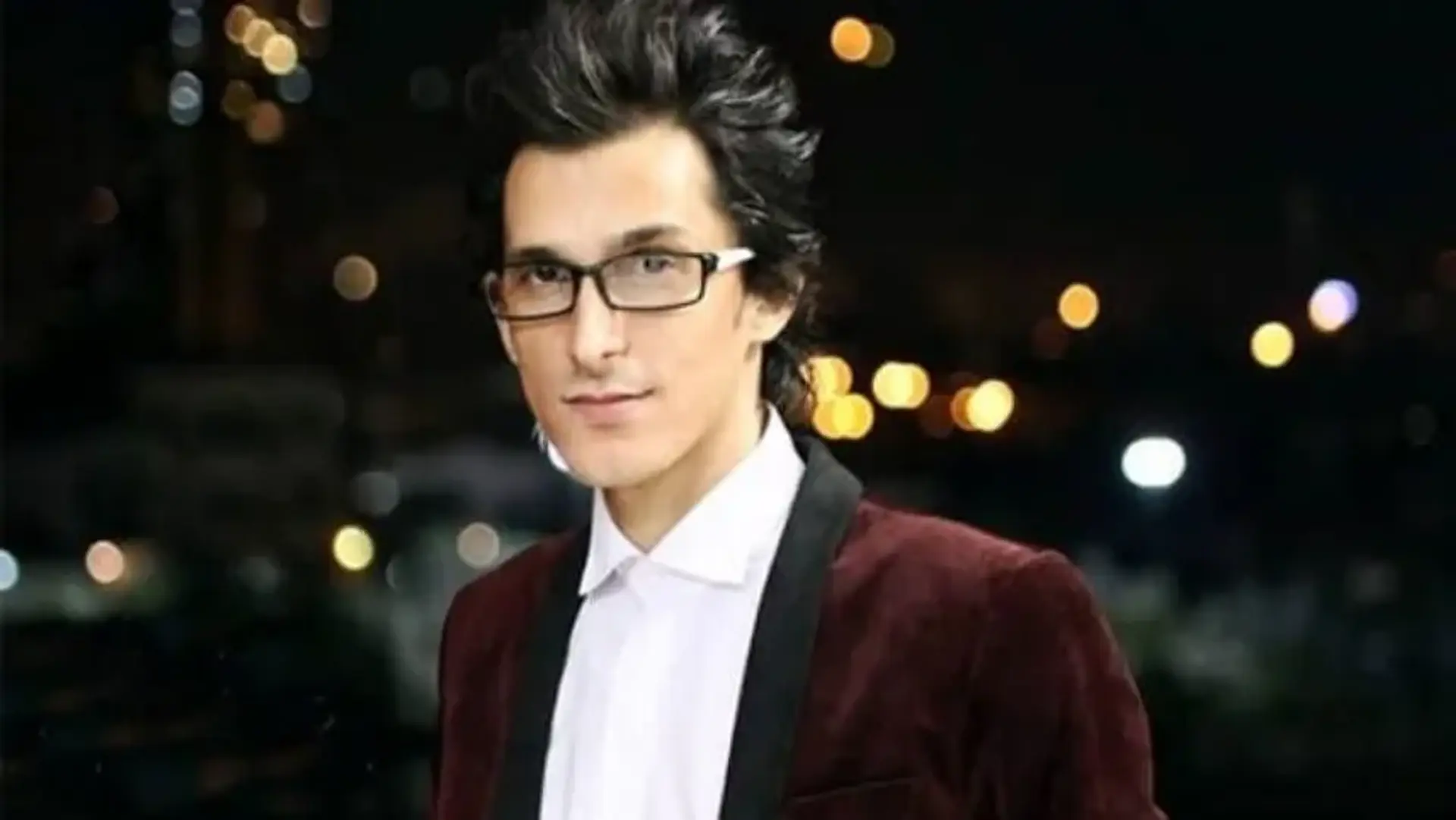 مستند «زیبا، لذیذ، مبتذل» با محوریت مرتضی پاشایی رونمایی می‌شود