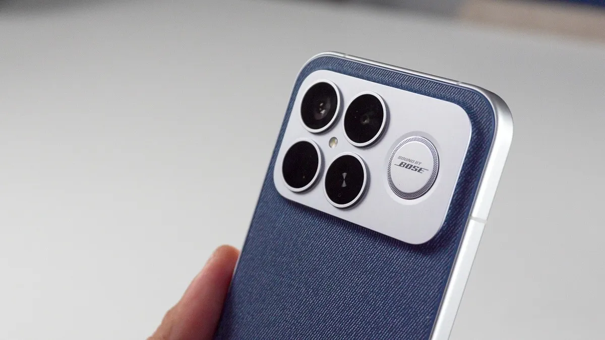 رونمایی رسمی از سری پوکو F8 با نمایشگرهای پیشرفته و اسپیکرهای بوز