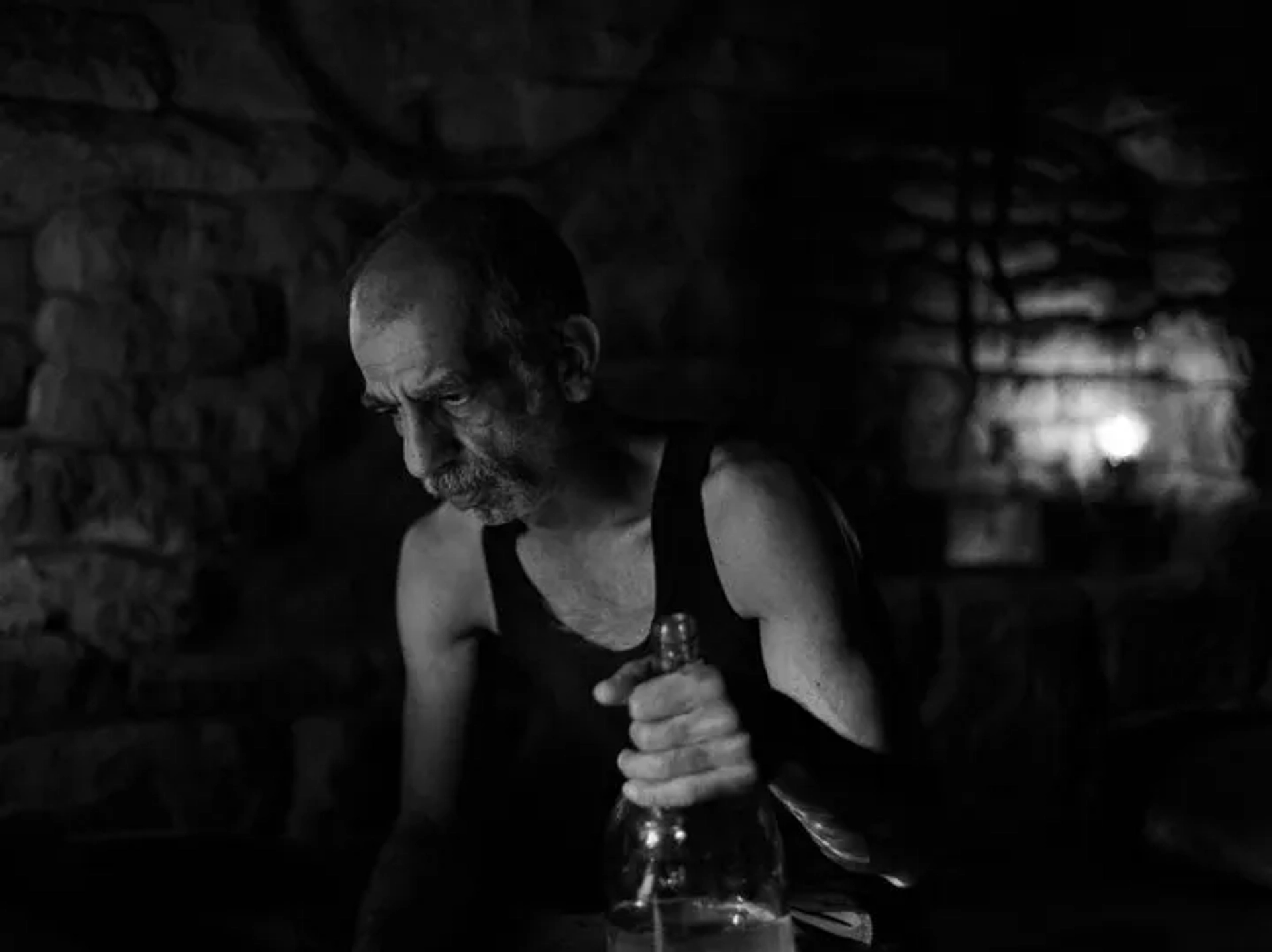 نگاهی بر تیزر فیلم «مرد خاموش»؛ فیلمی که دیالوگ ندارد!