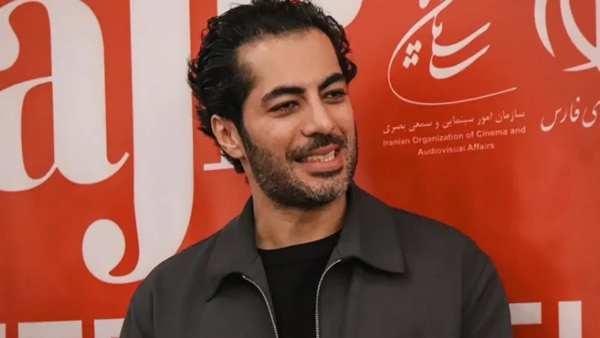 تصاویر حاشیه جشنواره جهانی فجر: نوید پورفرج در پردیس سینمایی تارخ 1