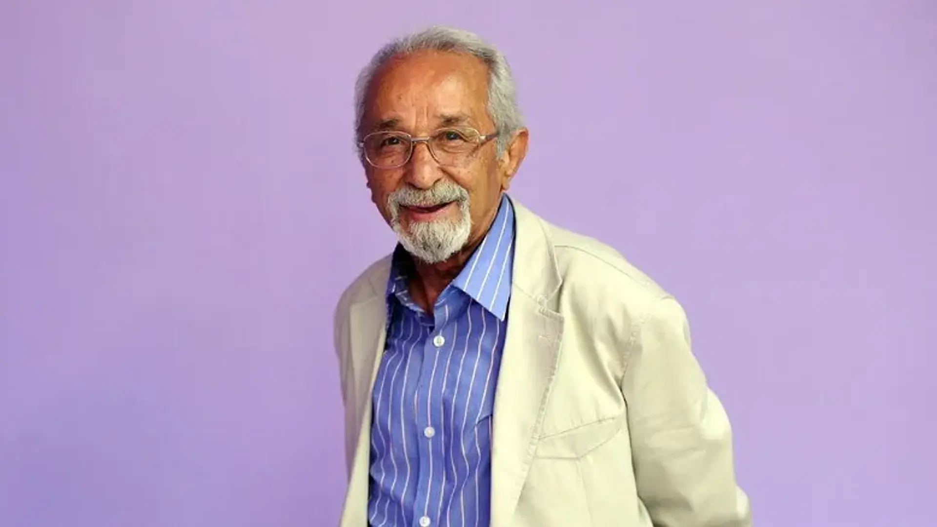 یادبود جعفر والی در شب ۹۲۴ بخارا؛ نمایش مستند پرتره این هنرمند