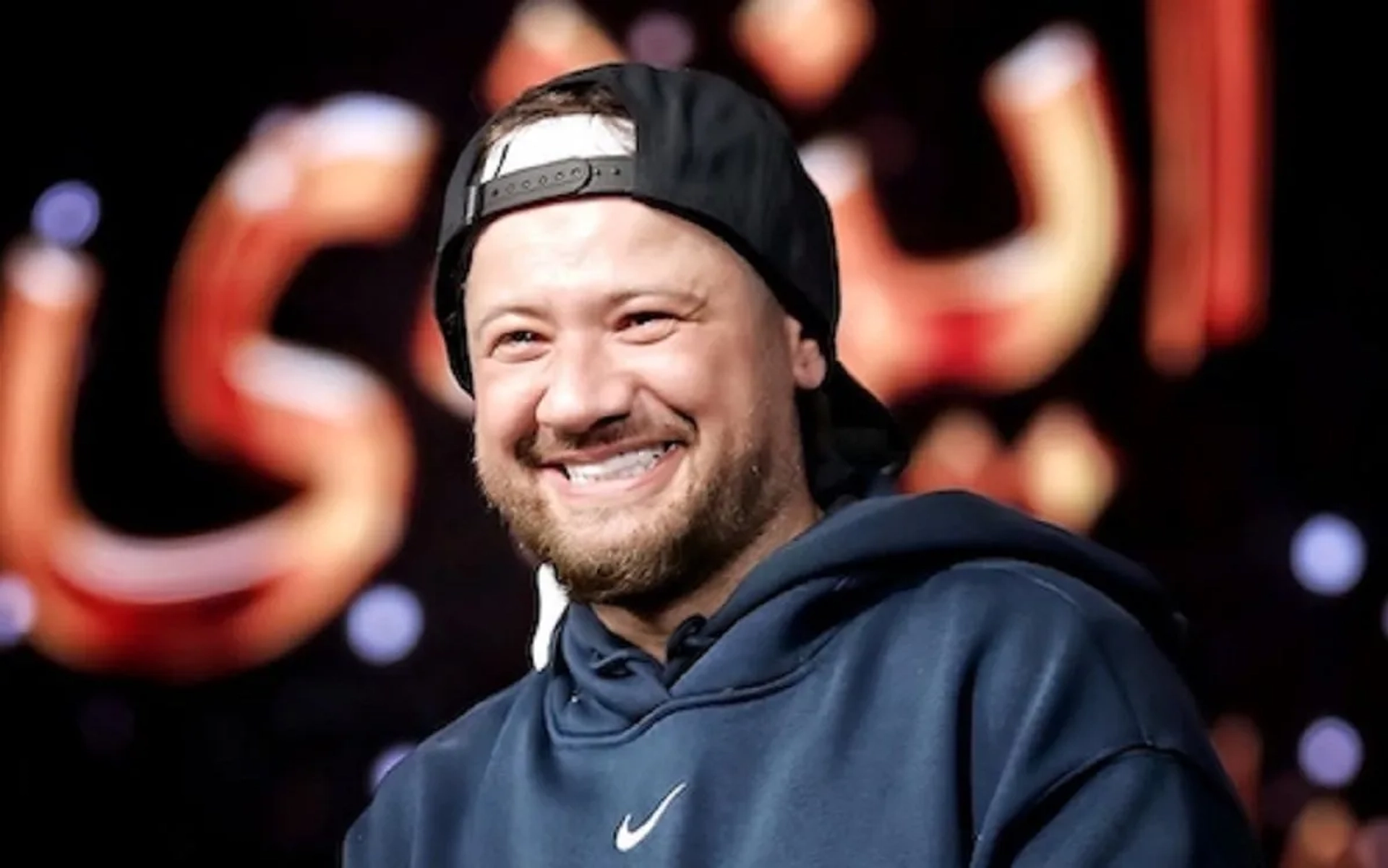 این سکانس با بازی علی صادقی ته خنده است (ویژه سالروز تولد او)