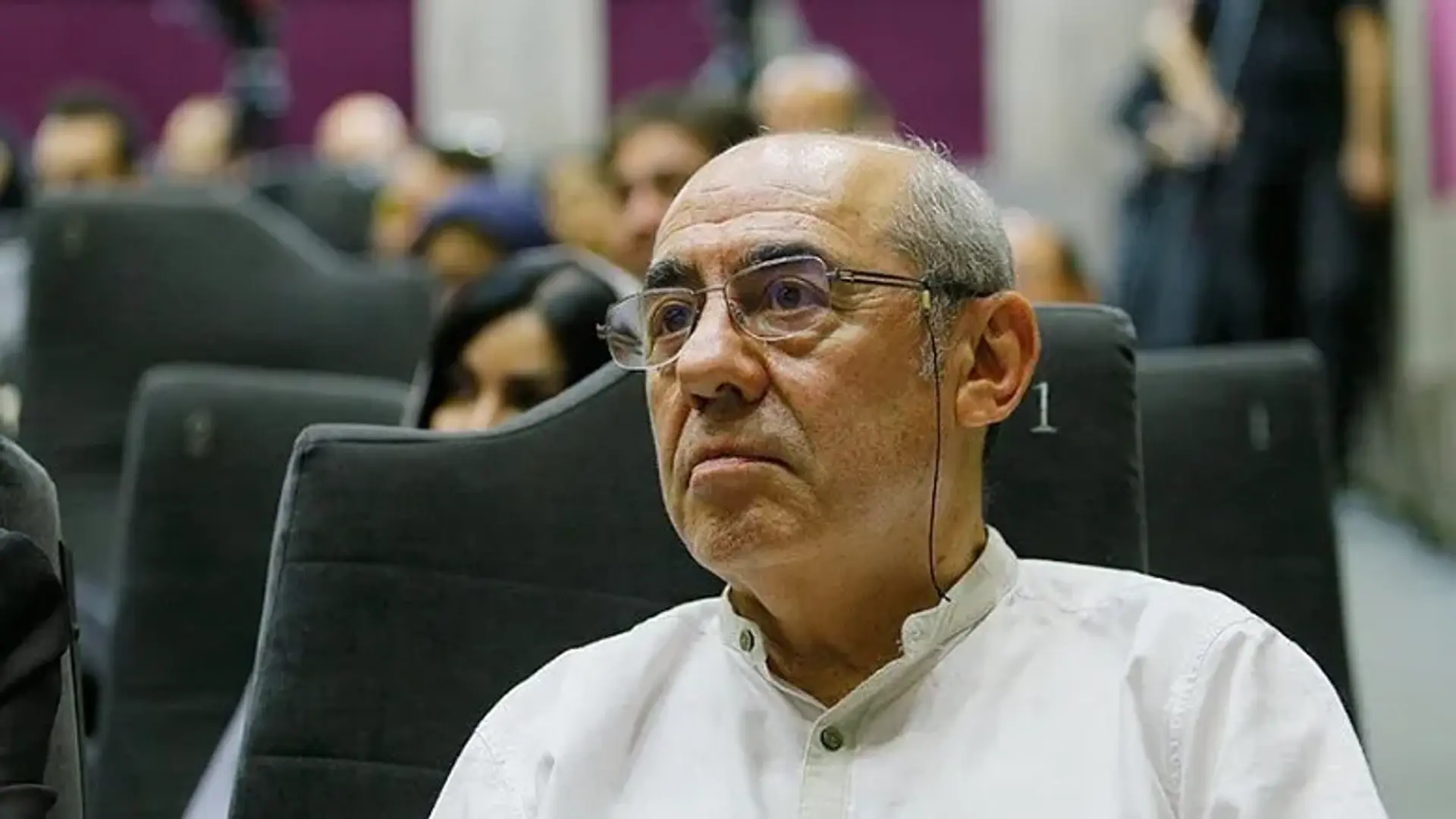 کمال تبریزی: تنها برای ثبت لحظات، در اشغال سفارت آمریکا حضور داشتم