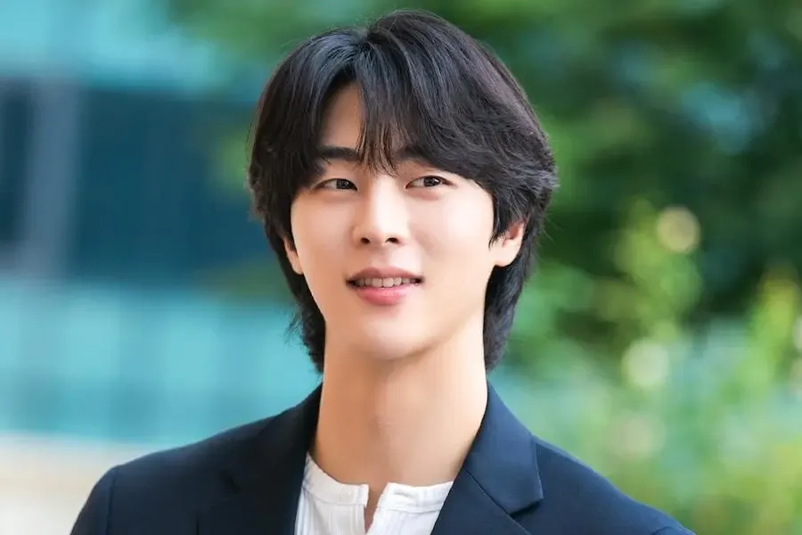 کیم مو-جون (Kim Mu-jun) در نقش کیم سون-وو