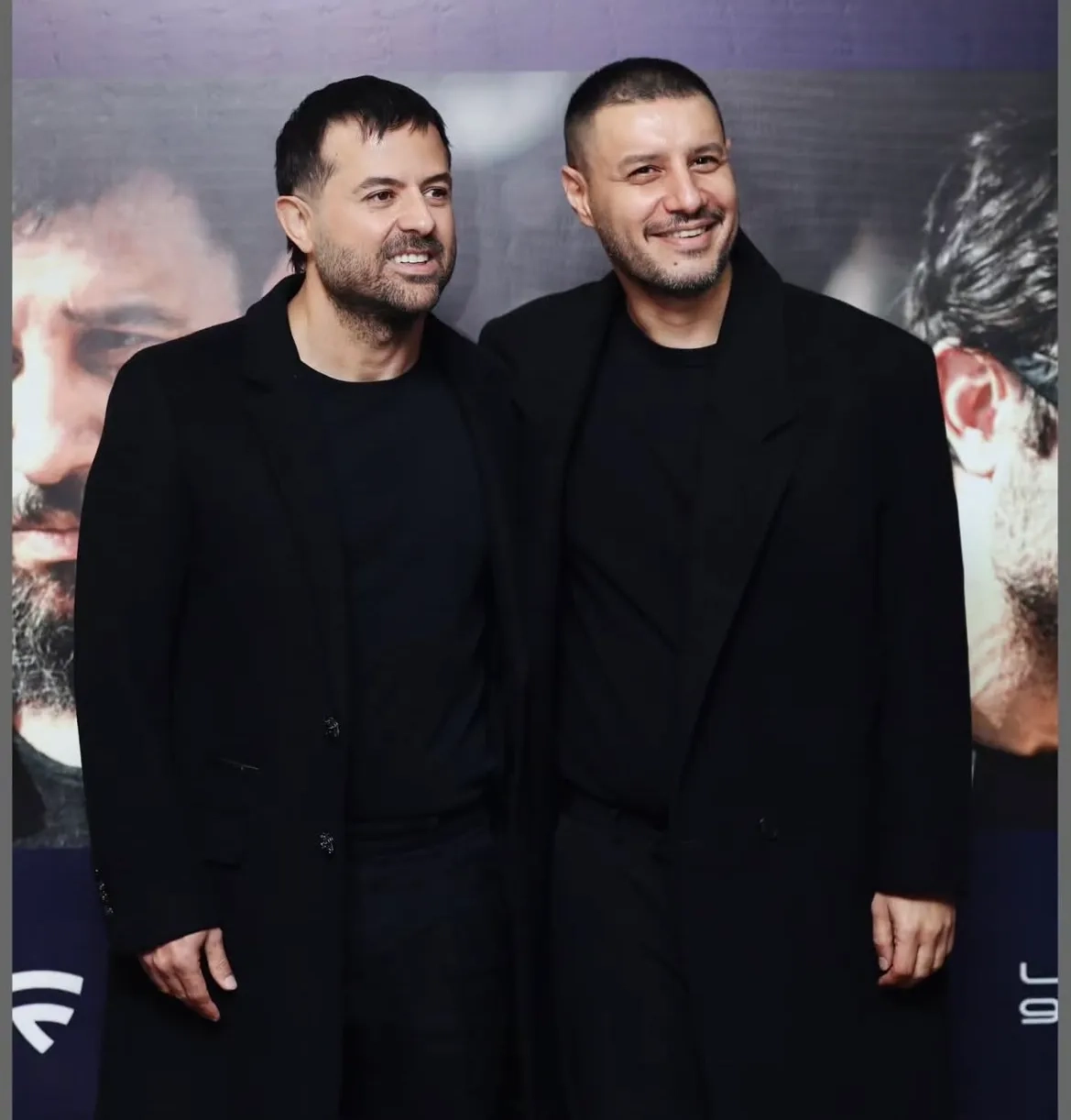 ویدئویی از هومن سیدی و جواد عزتی در اکران مردمی فصل دوم وحشی