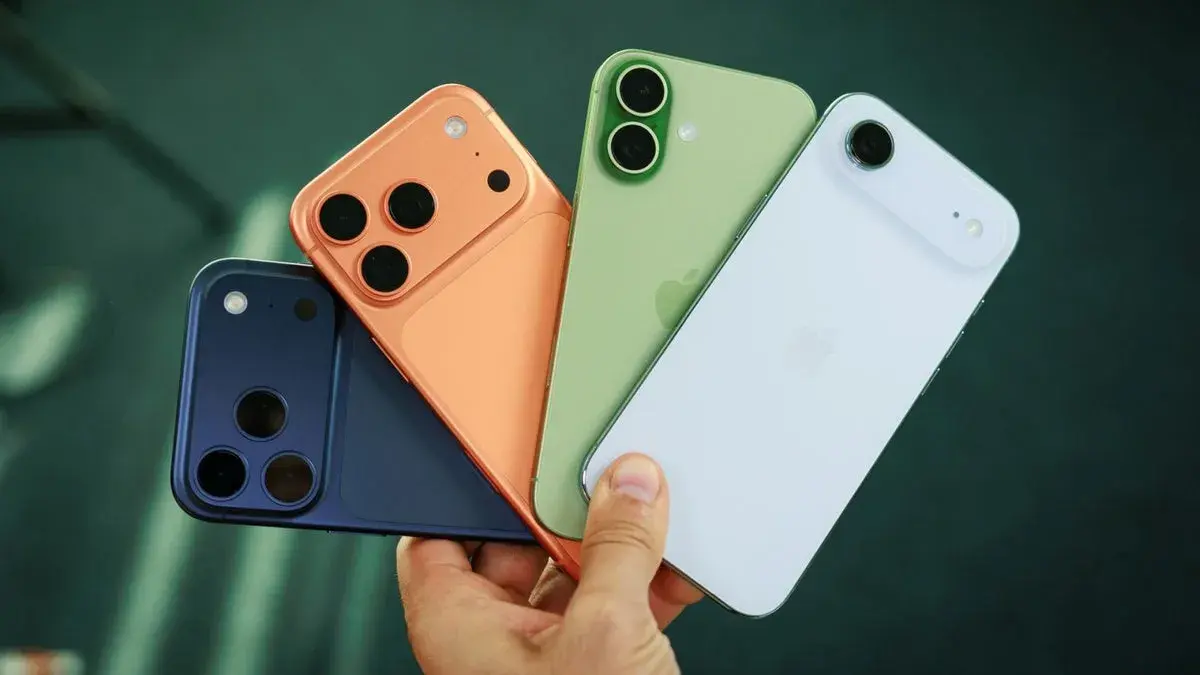 نقشه راه اپل لو رفت؛ معرفی هشت آیفون تا سال ۲۰۲۷ با ویژگی‌های جدید