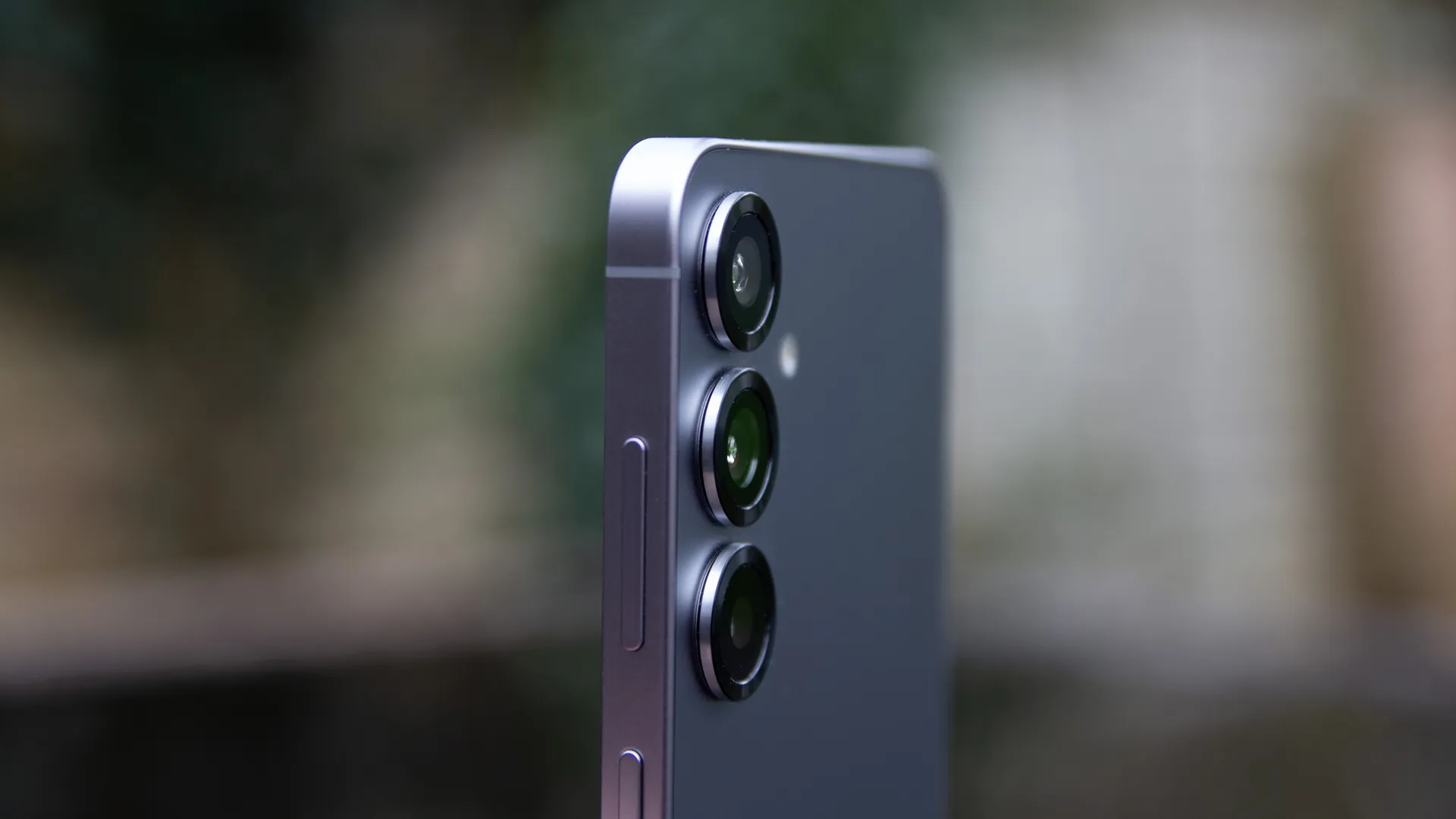 گلکسی S26 پلاس سامسونگ با دوربین قوی‌تر از مدل پایه می‌آید؟