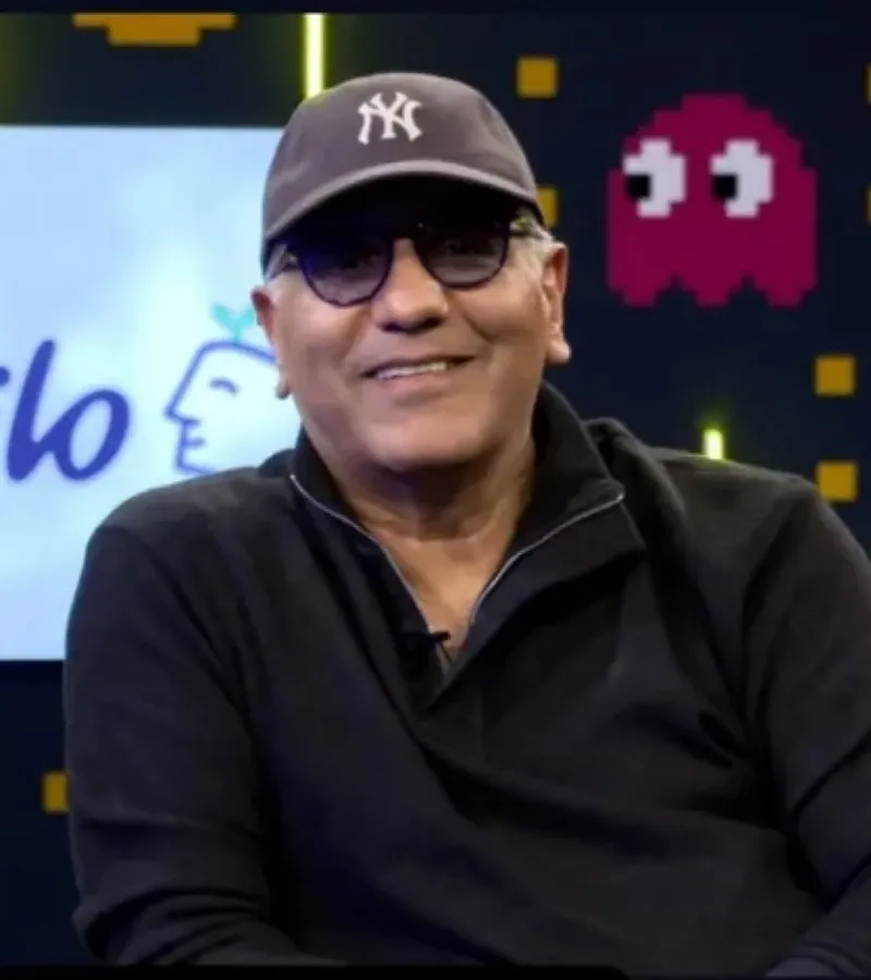 ببینید قیاسی چه بلایی سر مهران مدیری آورد